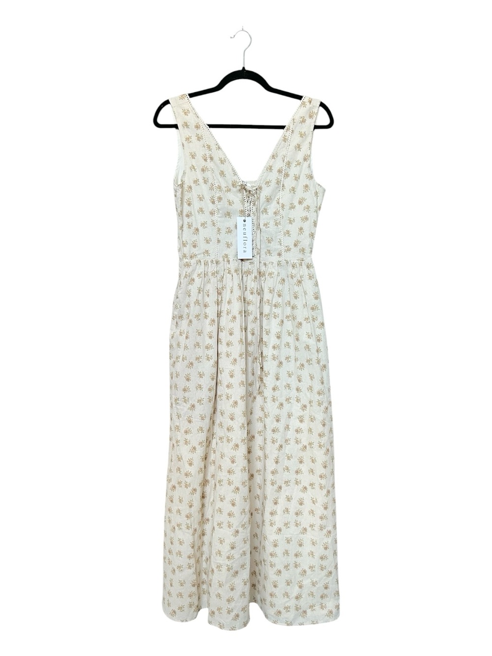 NWT Neuflora Fawn Dress Size S Cream Floral 100% Cotton